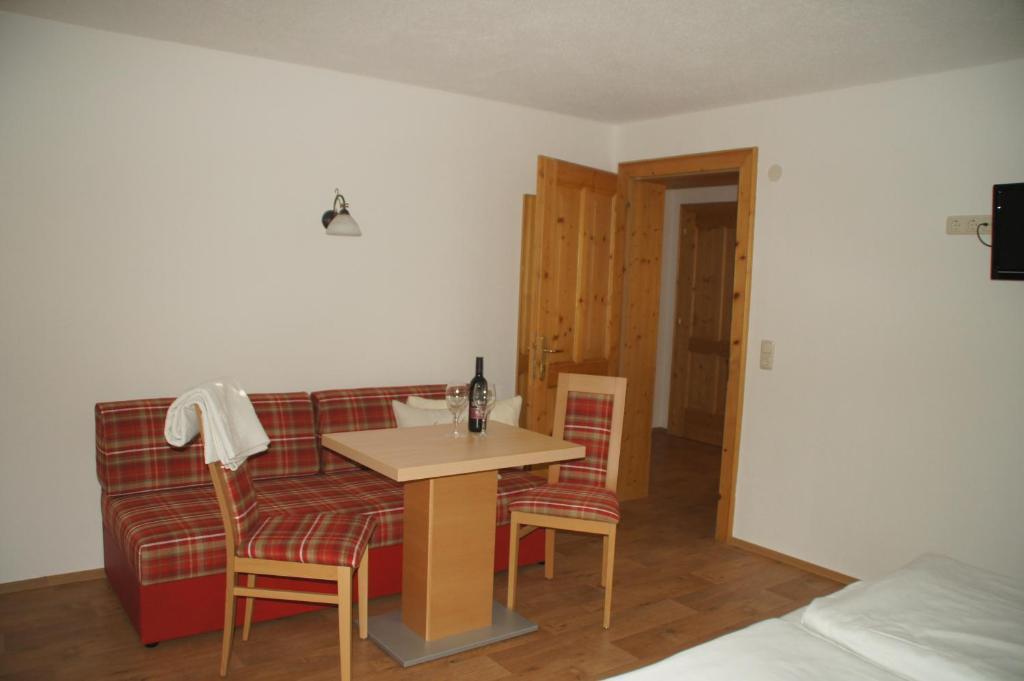 Appartment Sarlo Sankt Anton am Arlberg Quarto foto